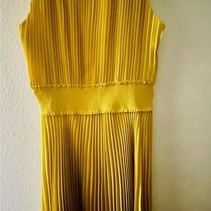Nanette Lepore Gold Sheath Maxi Dress Sleeveless Crew Neck